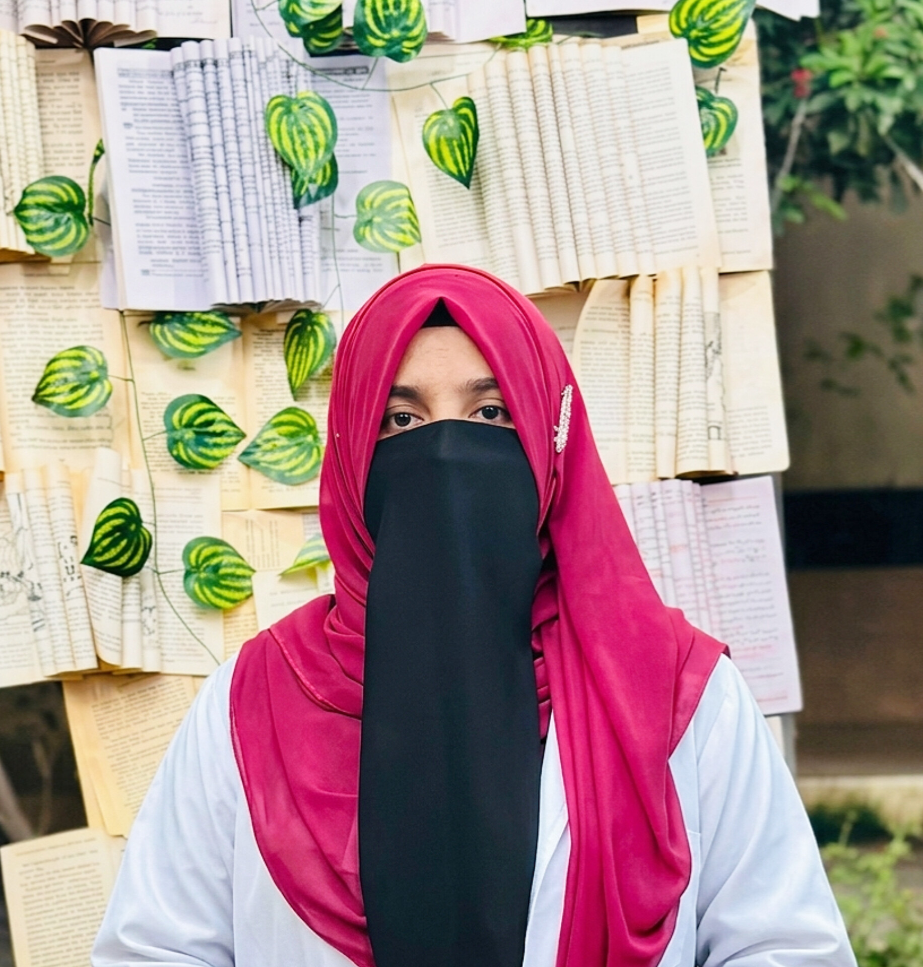 Dr. Waayna Rauf